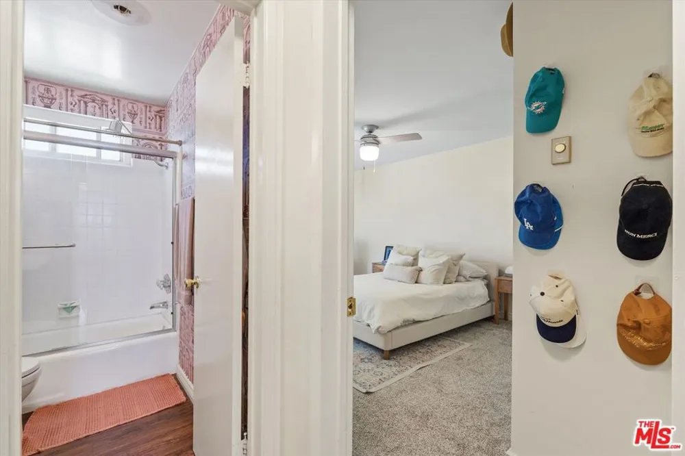 428 Hill Street #16 Santa Monica, CA 90405