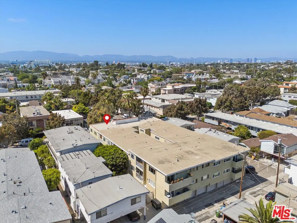 428 Hill Street #16 Santa Monica, CA 90405