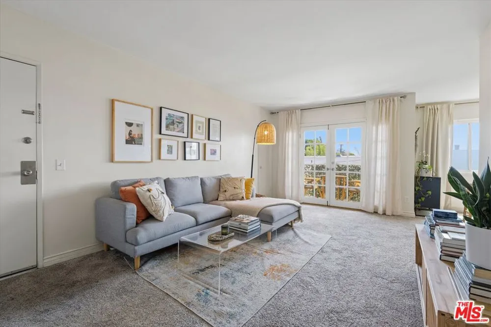 428 Hill Street #16 Santa Monica, CA 90405
