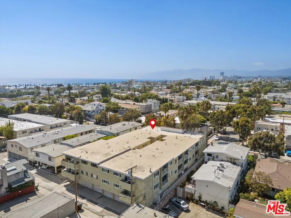 428 Hill Street #16 Santa Monica, CA 90405