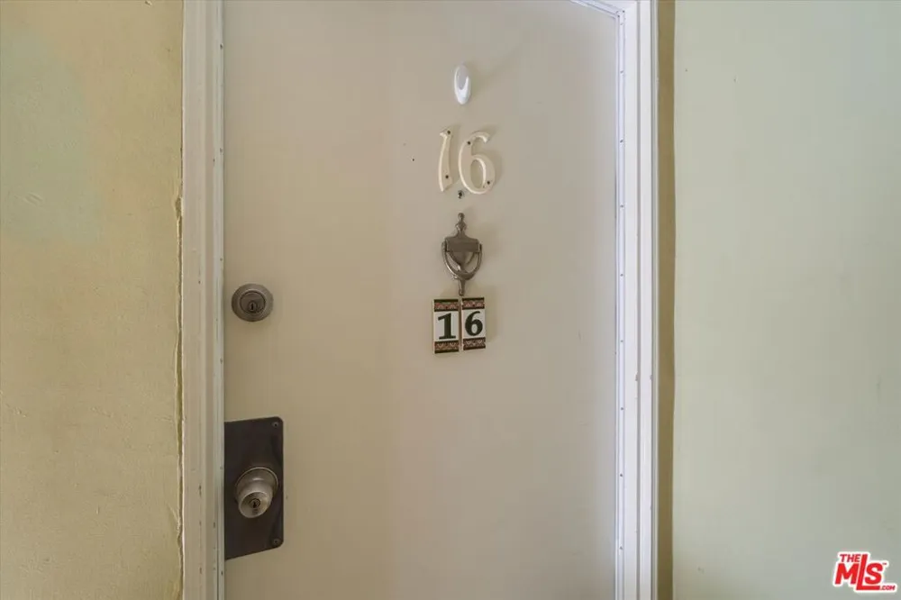 428 Hill Street #16 Santa Monica, CA 90405