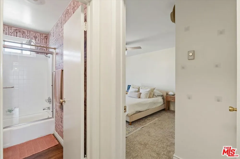 428 Hill Street #16 Santa Monica, CA 90405