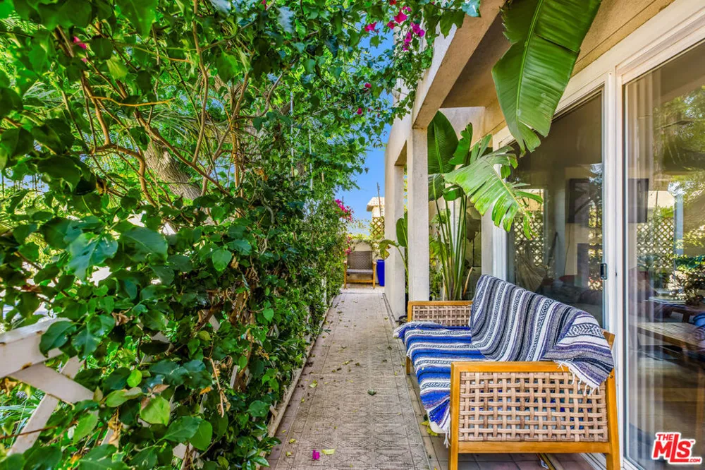 1240 24th Street #1 Santa Monica, CA 90404