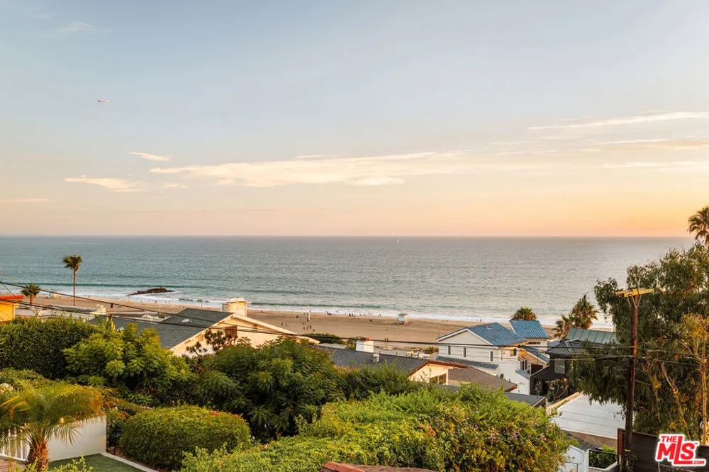 7325 Rindge Avenue Playa del Rey, CA 90293