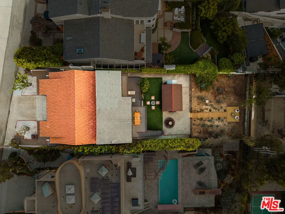 7325 Rindge Avenue Playa del Rey, CA 90293