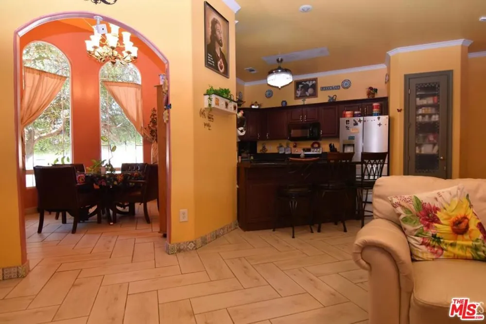3724 Rock Meadow Court Bakersfield, CA 93308