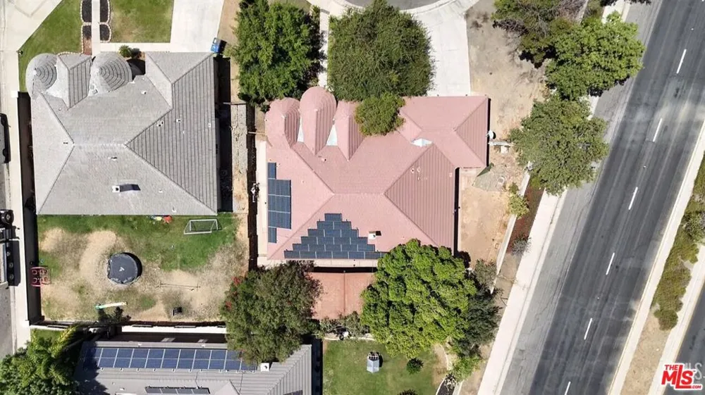 3724 Rock Meadow Court Bakersfield, CA 93308