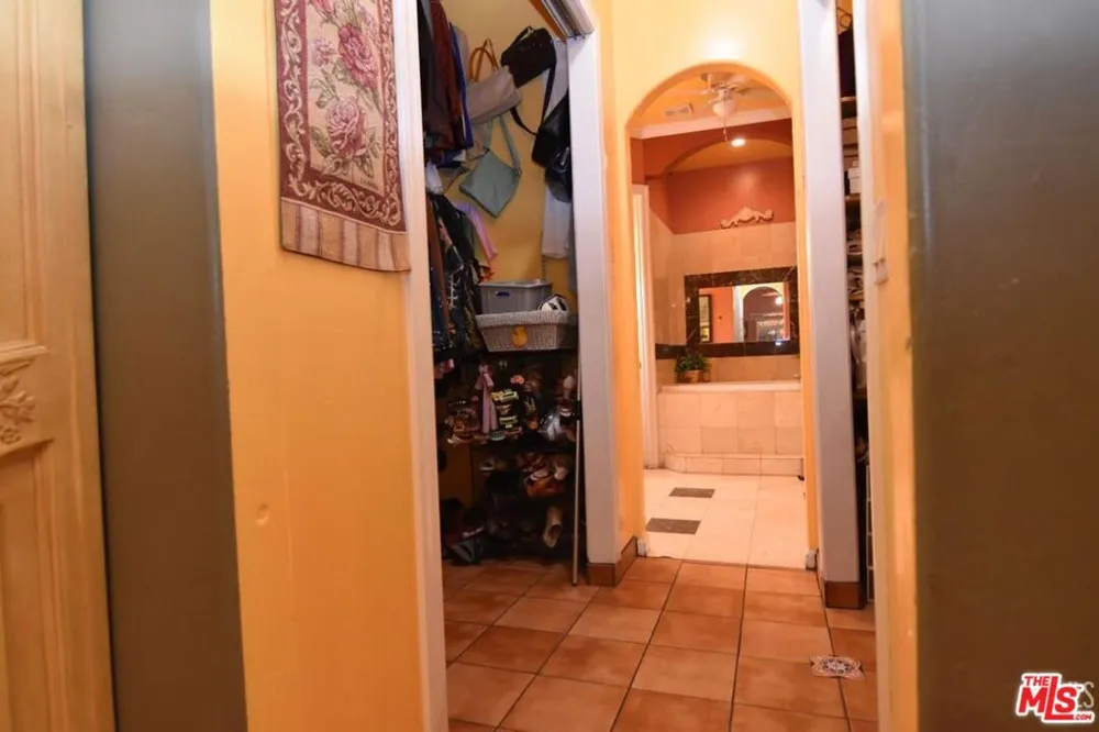 3724 Rock Meadow Court Bakersfield, CA 93308