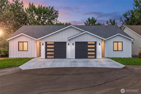 1037 SE Date Avenue #1