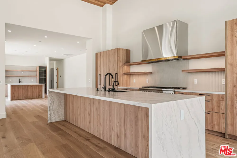 24 Santa Rosa Mountain Lane Rancho Mirage, CA 92270