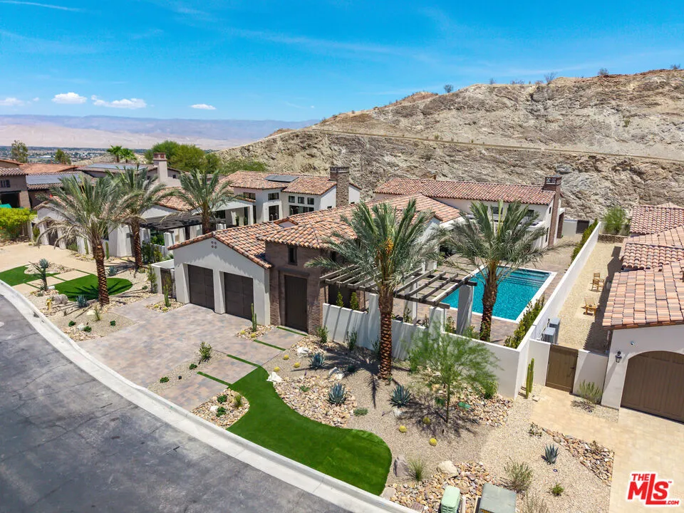 24 Santa Rosa Mountain Lane Rancho Mirage, CA 92270