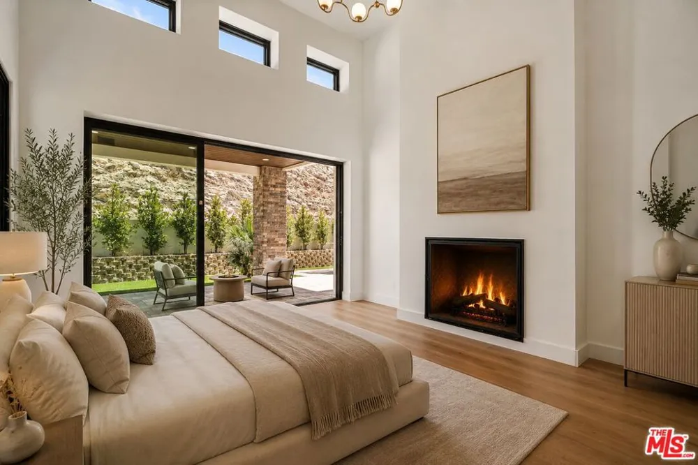 24 Santa Rosa Mountain Lane Rancho Mirage, CA 92270