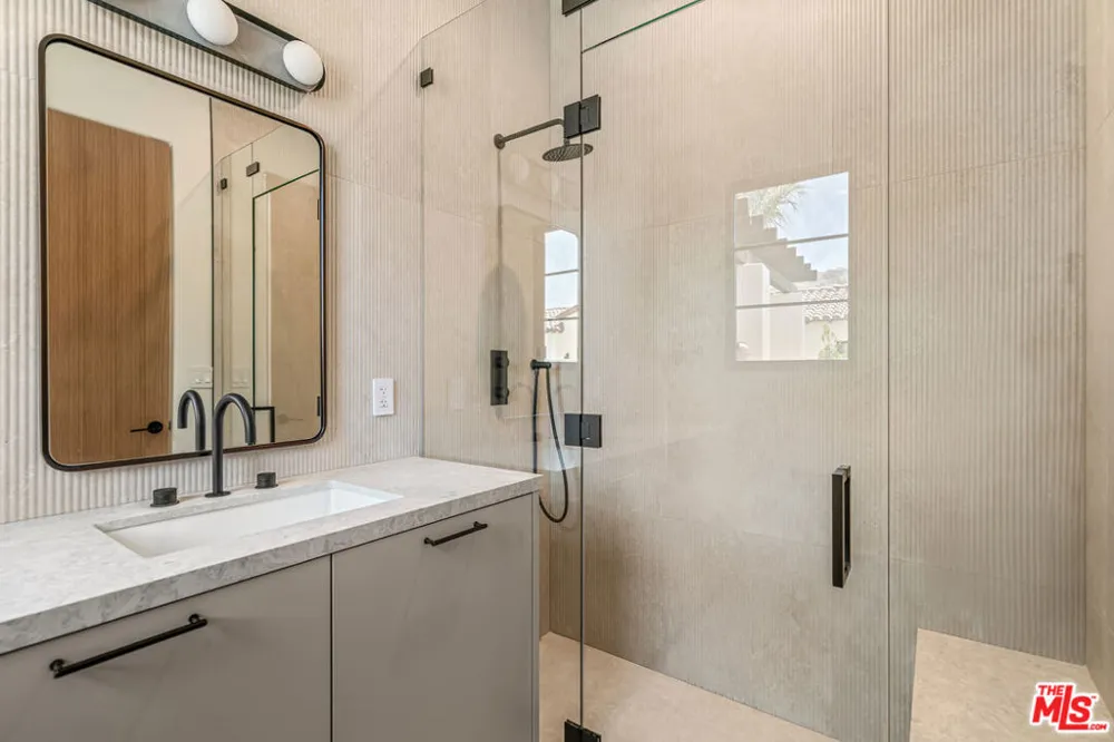 24 Santa Rosa Mountain Lane Rancho Mirage, CA 92270