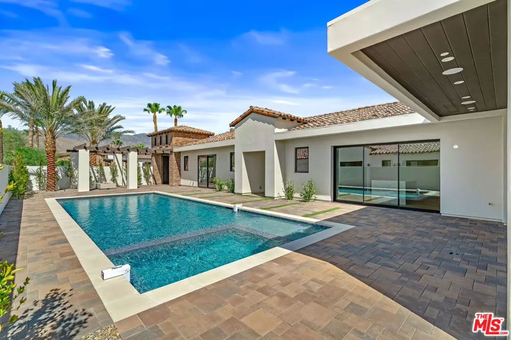 24 Santa Rosa Mountain Lane Rancho Mirage, CA 92270