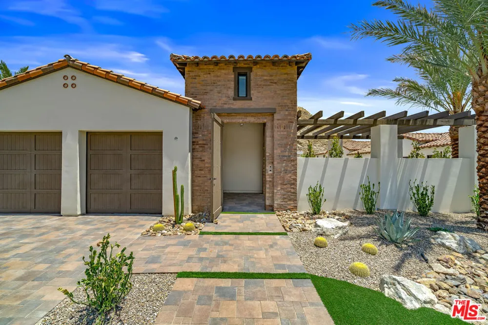 24 Santa Rosa Mountain Lane Rancho Mirage, CA 92270