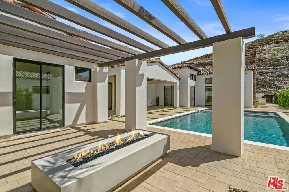 26 Santa Rosa Mountain Lane Rancho Mirage, CA 92270