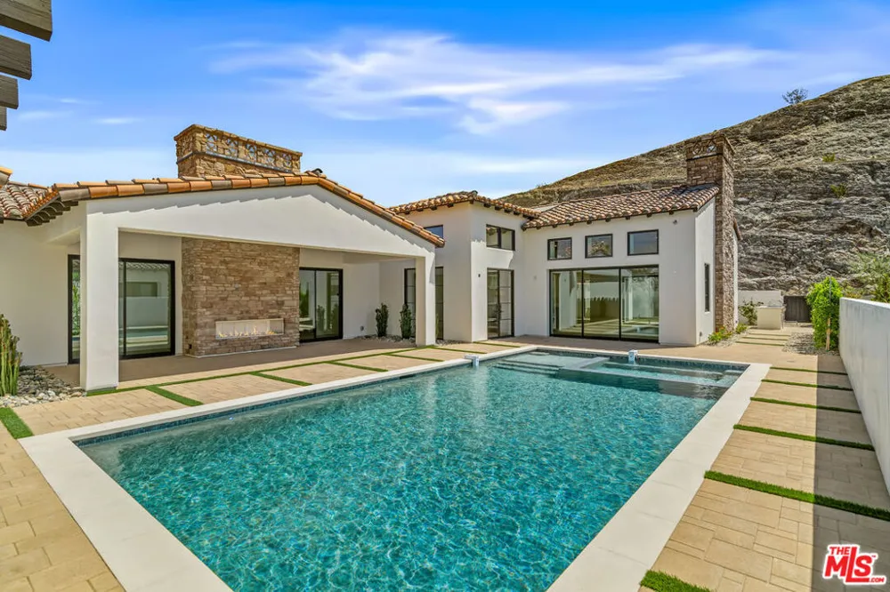 26 Santa Rosa Mountain Lane Rancho Mirage, CA 92270