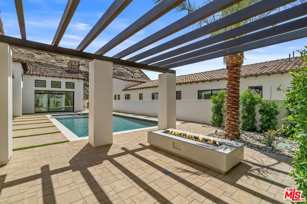 26 Santa Rosa Mountain Lane Rancho Mirage, CA 92270