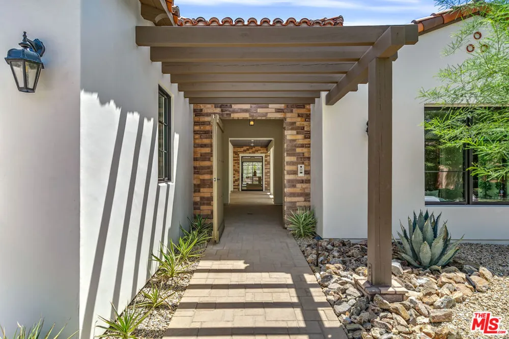 22 Santa Rosa Mountain Lane Rancho Mirage, CA 92270