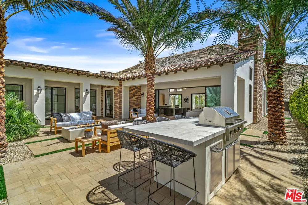 22 Santa Rosa Mountain Lane Rancho Mirage, CA 92270