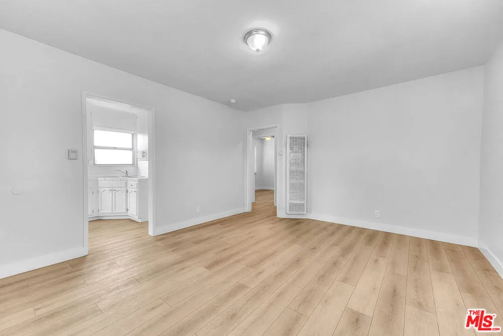 2820 Liberty Boulevard #C South Gate, CA 90280