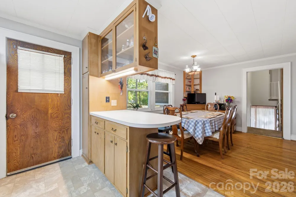 1659 maple Avenue Albemarle, NC 28001