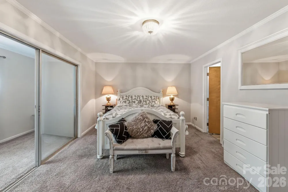 1659 maple Avenue Albemarle, NC 28001