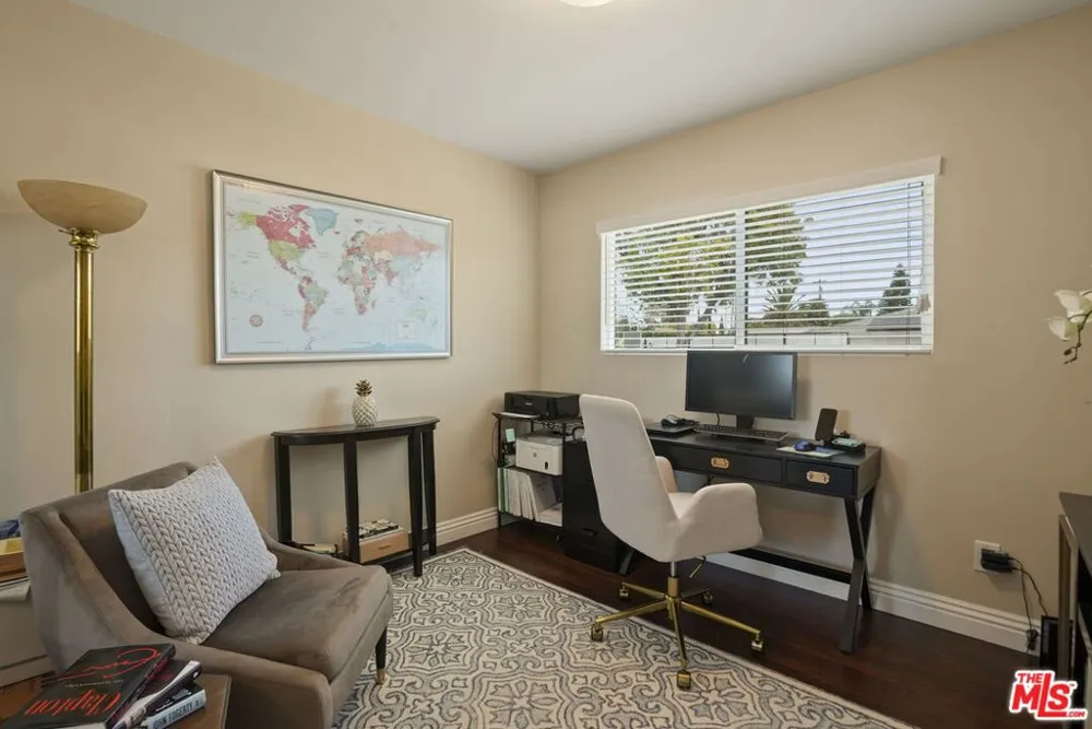 10501 Forbes Avenue Granada Hills, CA 91344