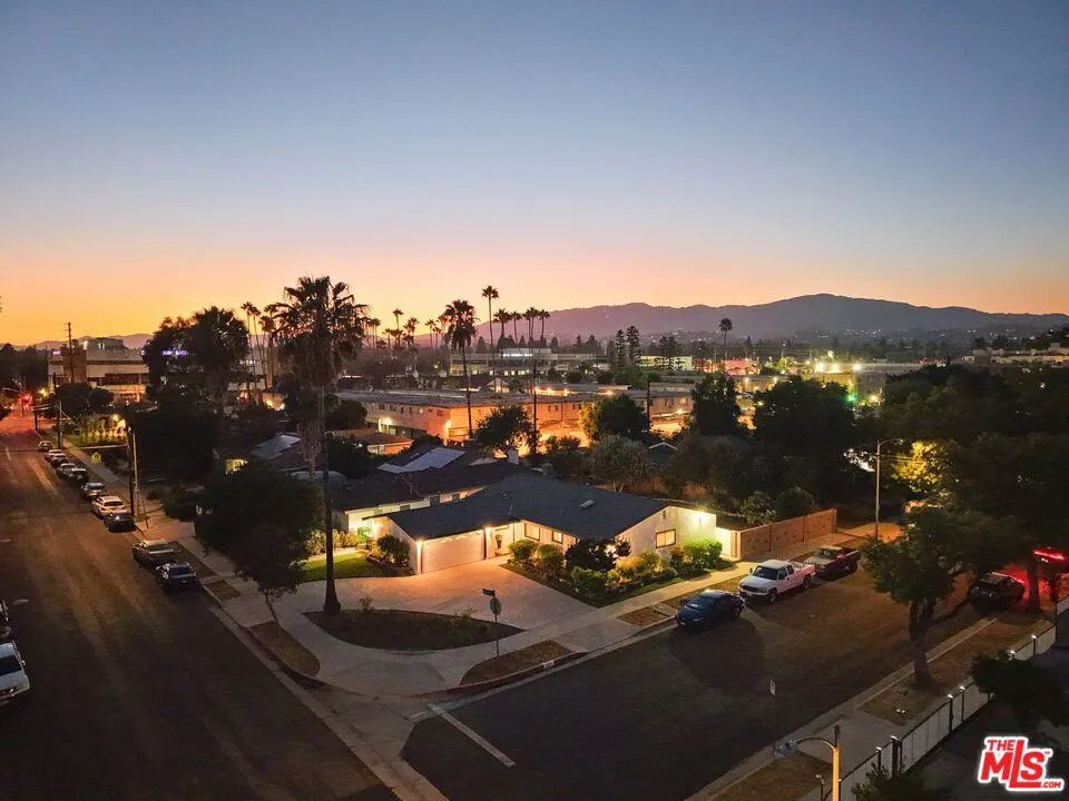 10501 Forbes Avenue Granada Hills, CA 91344