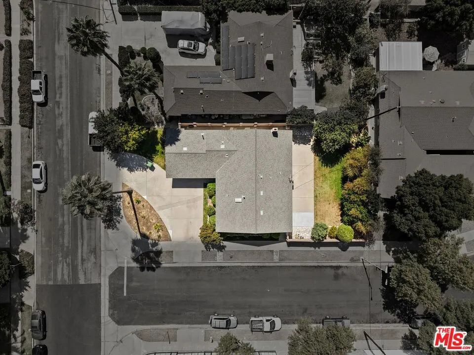 10501 Forbes Avenue Granada Hills, CA 91344