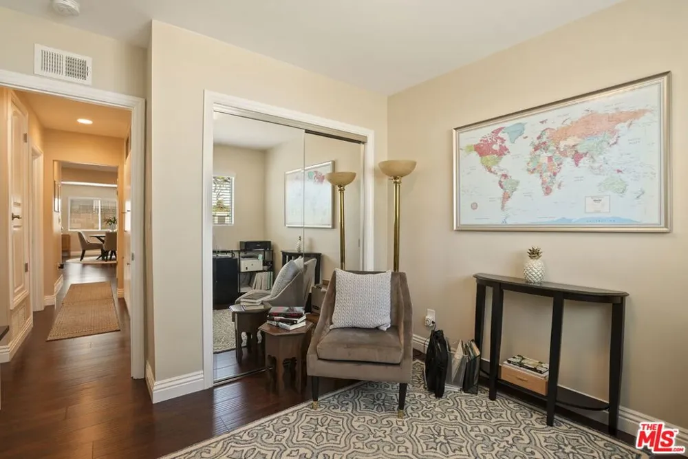 10501 Forbes Avenue Granada Hills, CA 91344
