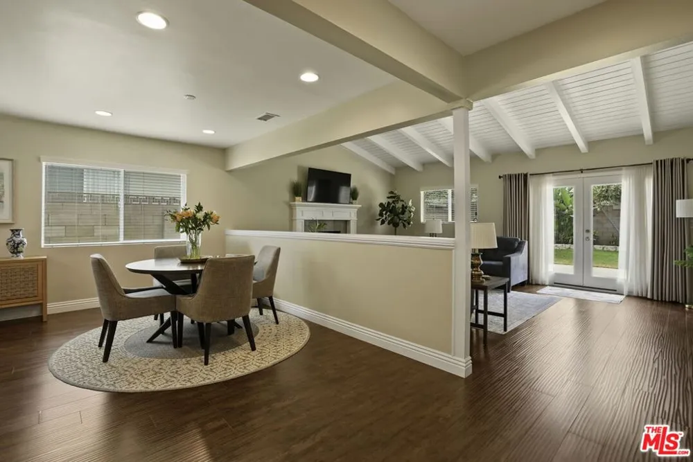 10501 Forbes Avenue Granada Hills, CA 91344