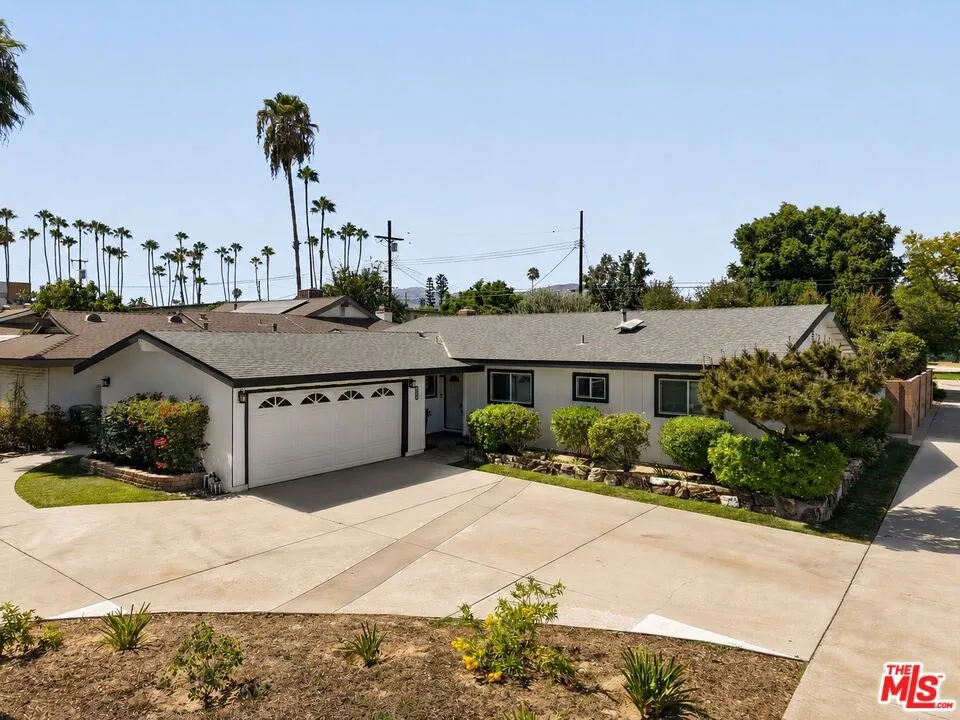 10501 Forbes Avenue Granada Hills, CA 91344