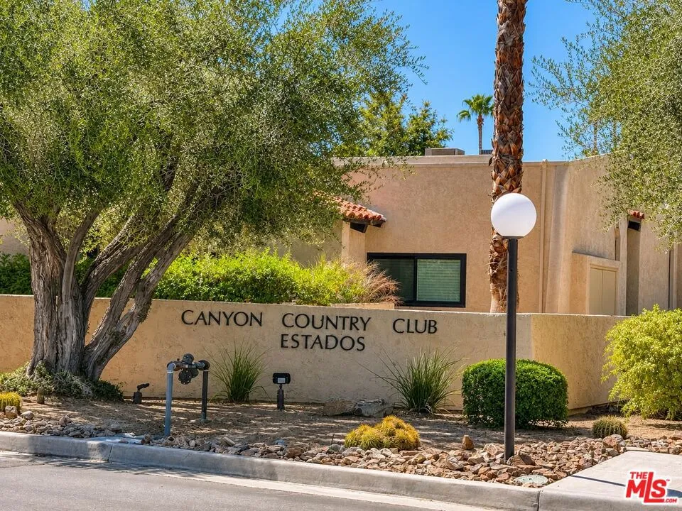 2170 S Palm Canyon Drive #28 Palm Springs, CA 92264