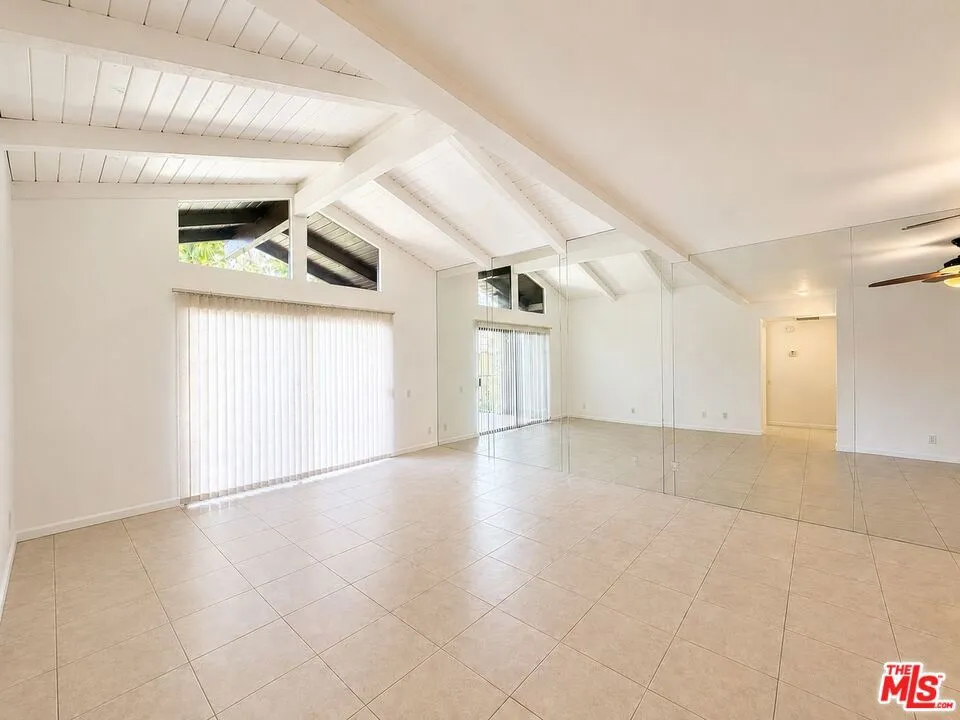 2170 S Palm Canyon Drive #28 Palm Springs, CA 92264