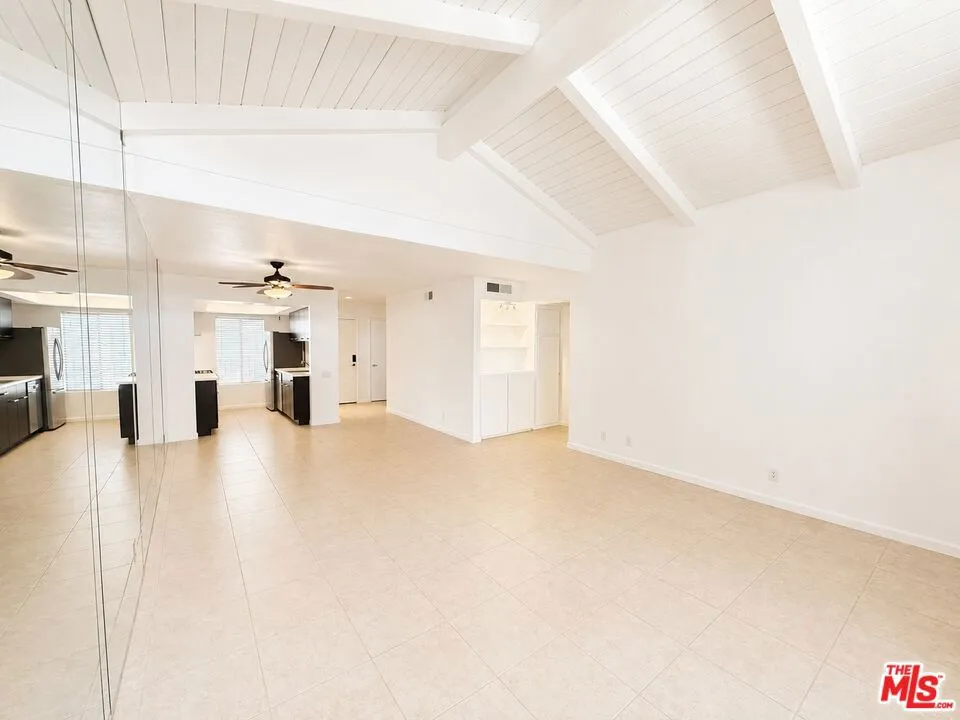 2170 S Palm Canyon Drive #28 Palm Springs, CA 92264