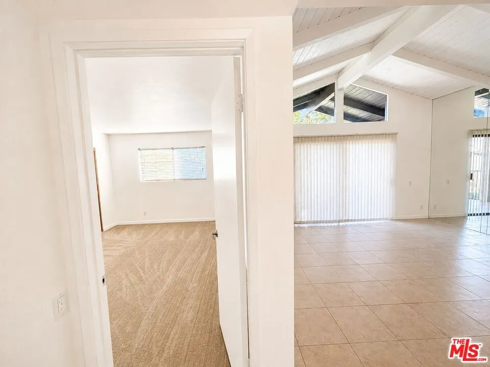 2170 S Palm Canyon Drive #28 Palm Springs, CA 92264