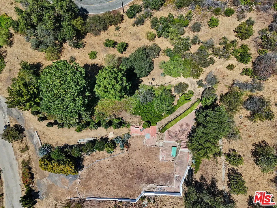 2188 Tuna Canyon Road Topanga, CA 90290