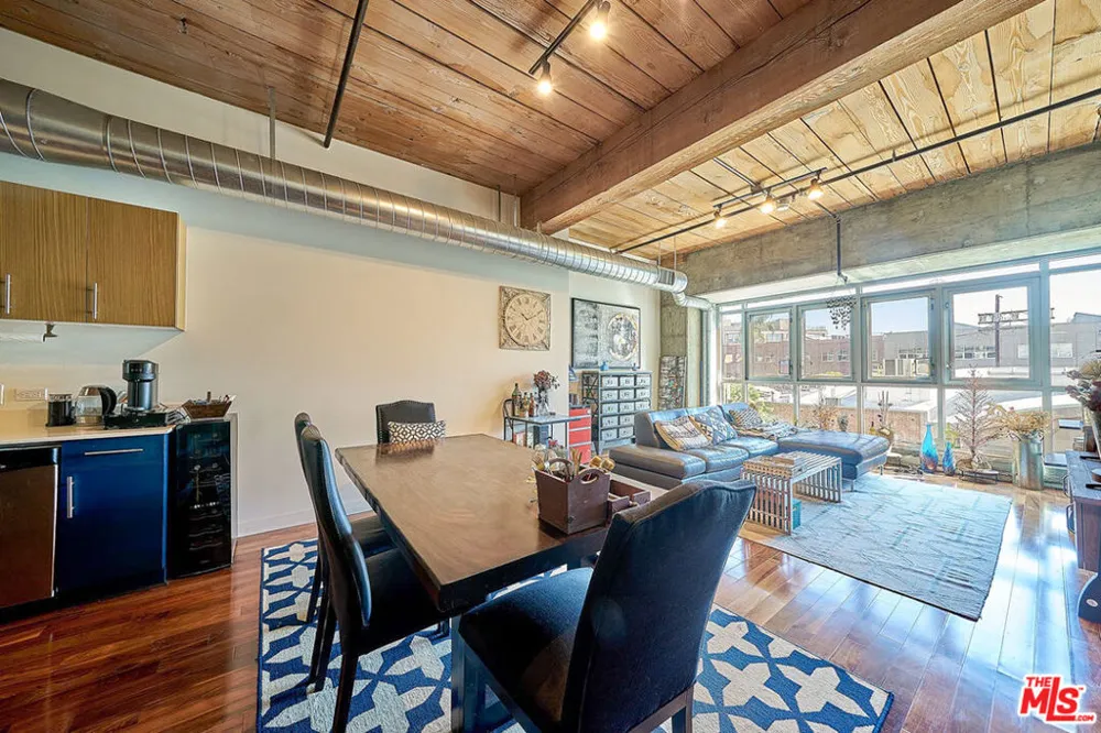 530 S Hewitt Street #326 Los Angeles, CA 90013