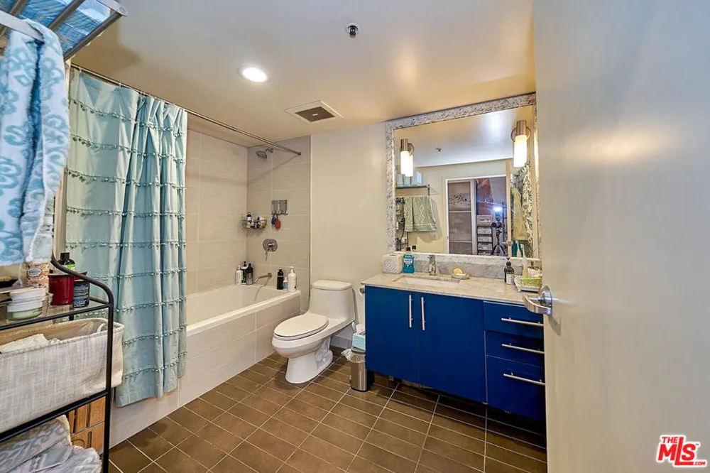 530 S Hewitt Street #326 Los Angeles, CA 90013