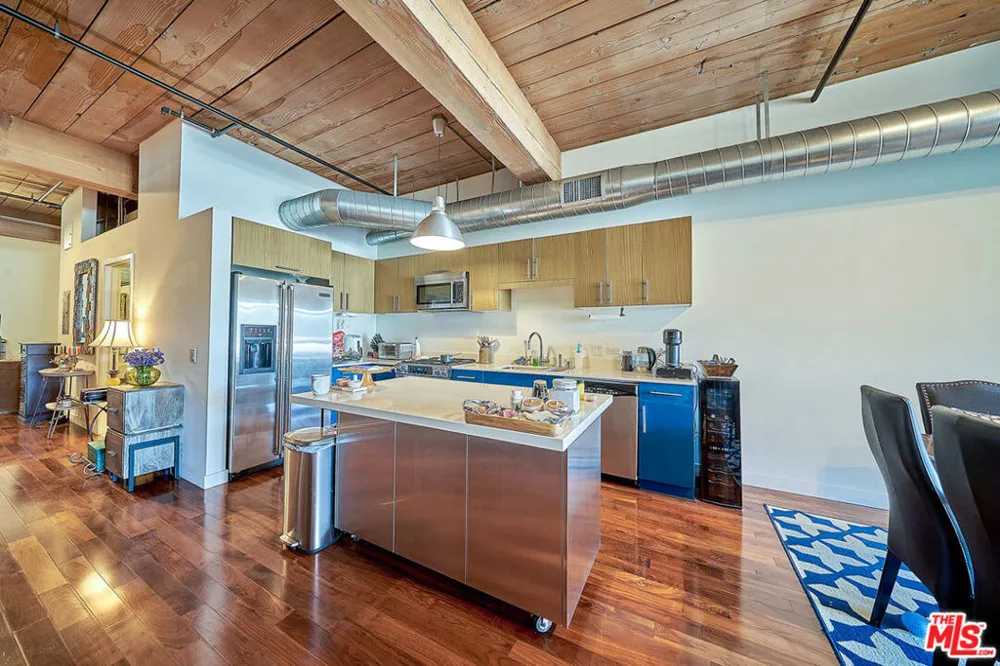 530 S Hewitt Street #326 Los Angeles, CA 90013