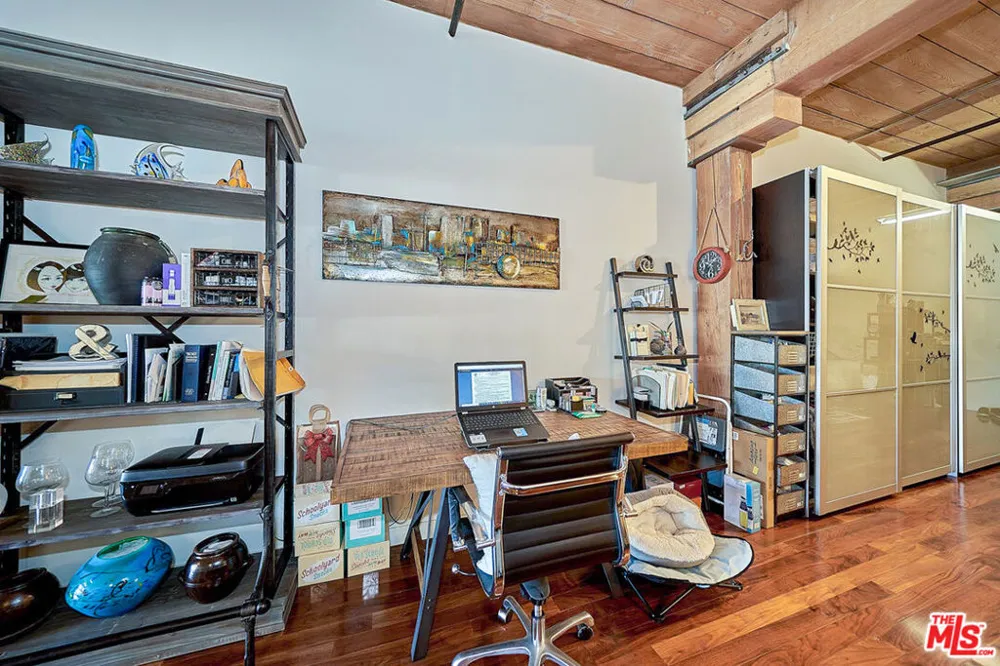 530 S Hewitt Street #326 Los Angeles, CA 90013