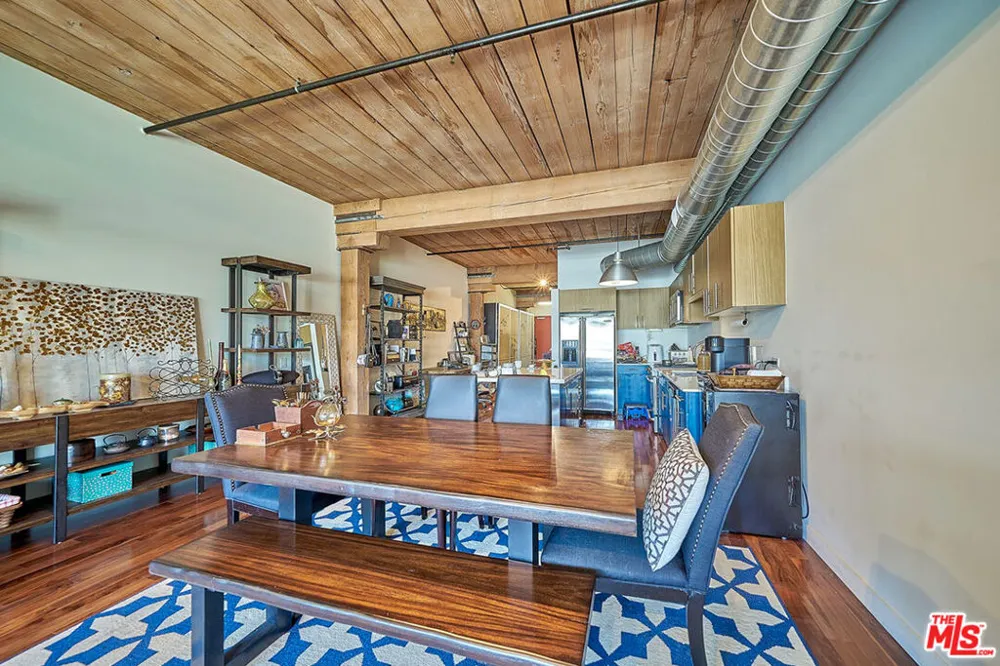 530 S Hewitt Street #326 Los Angeles, CA 90013