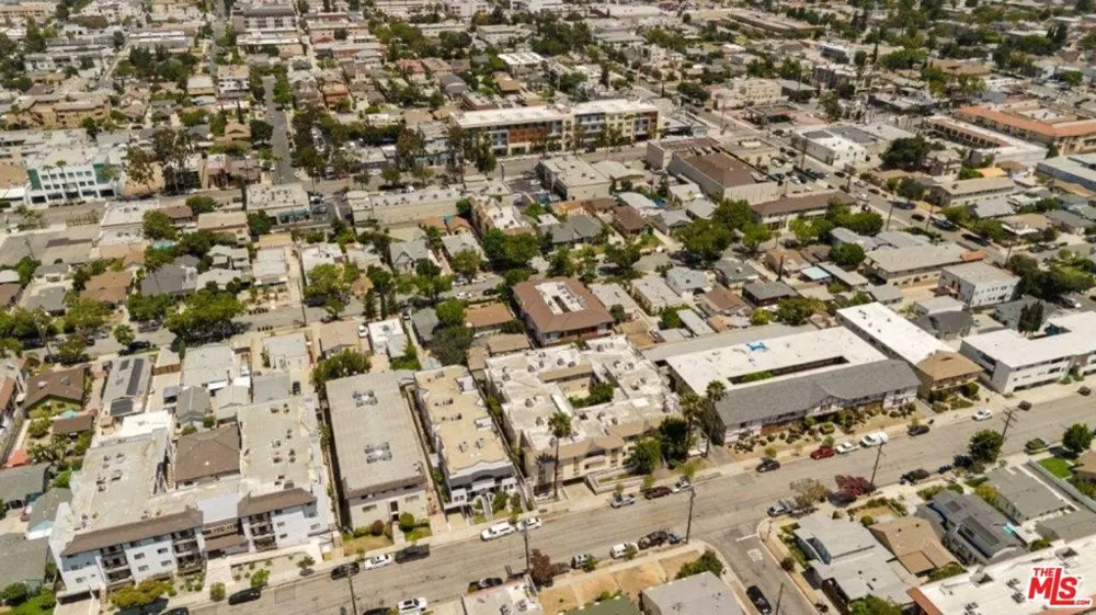 914 E Elk Avenue #3 Glendale, CA 91205