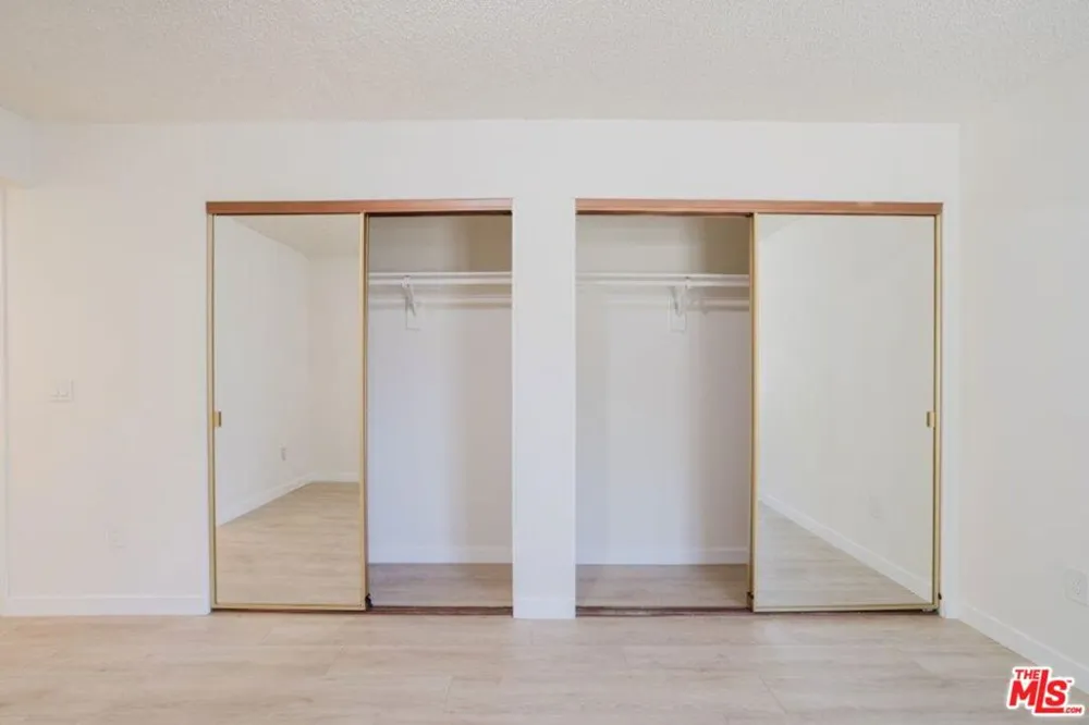 914 E Elk Avenue #3 Glendale, CA 91205