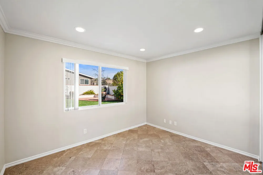 29403 Trailway Lane Agoura Hills, CA 91301