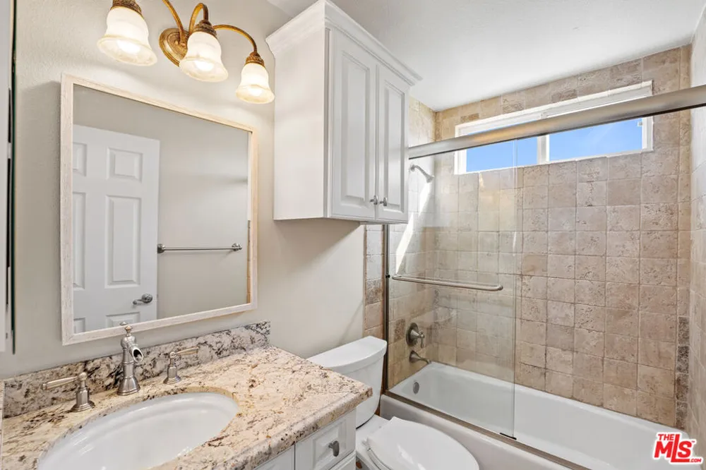 29403 Trailway Lane Agoura Hills, CA 91301