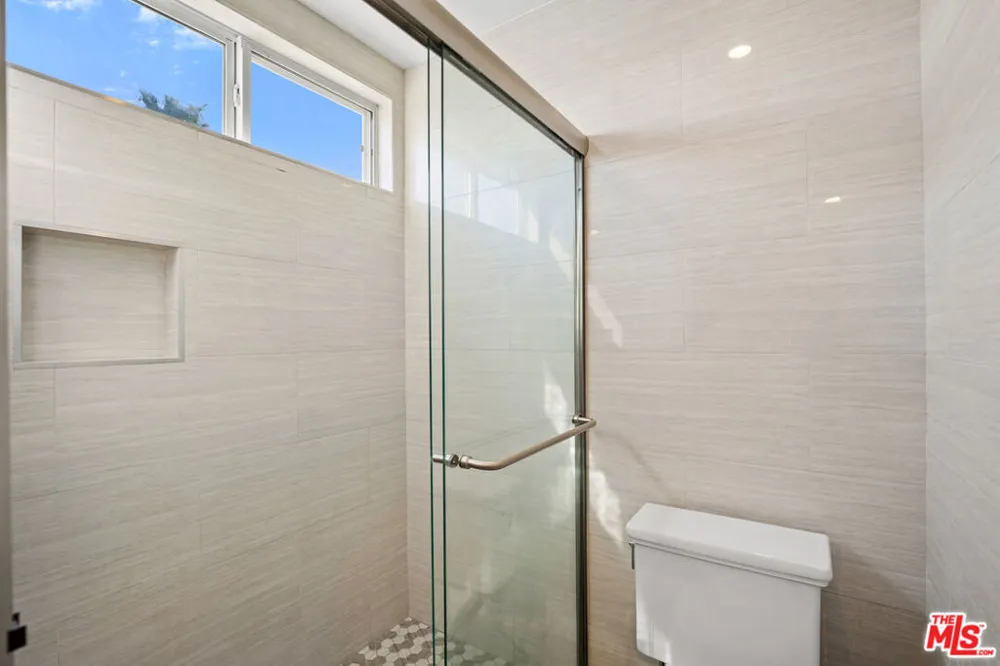 29403 Trailway Lane Agoura Hills, CA 91301
