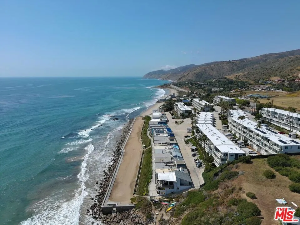 11874 Beach Club Way Malibu, CA 90265