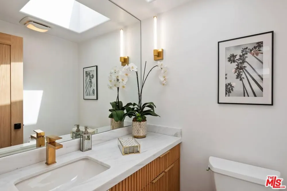 11874 Beach Club Way Malibu, CA 90265